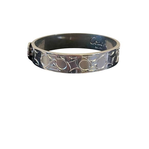 Coach women’s Bangle Bracelet with "C" logo - Picture 1 of 5